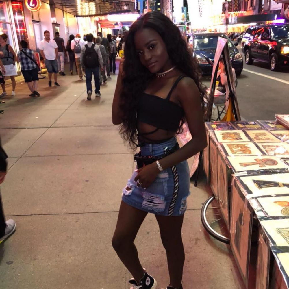 Meet your Posher, Lizzy